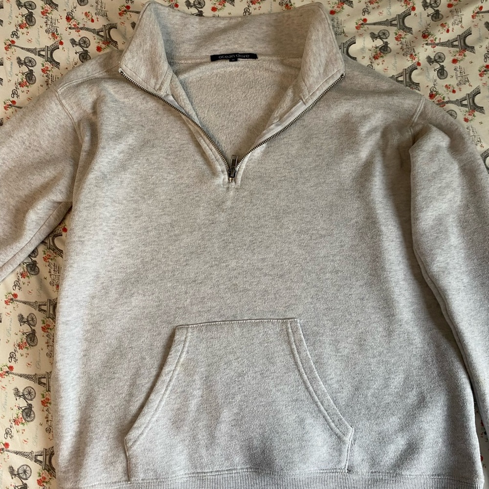 Ocean Drive Light Gray Zip-Up Sweater